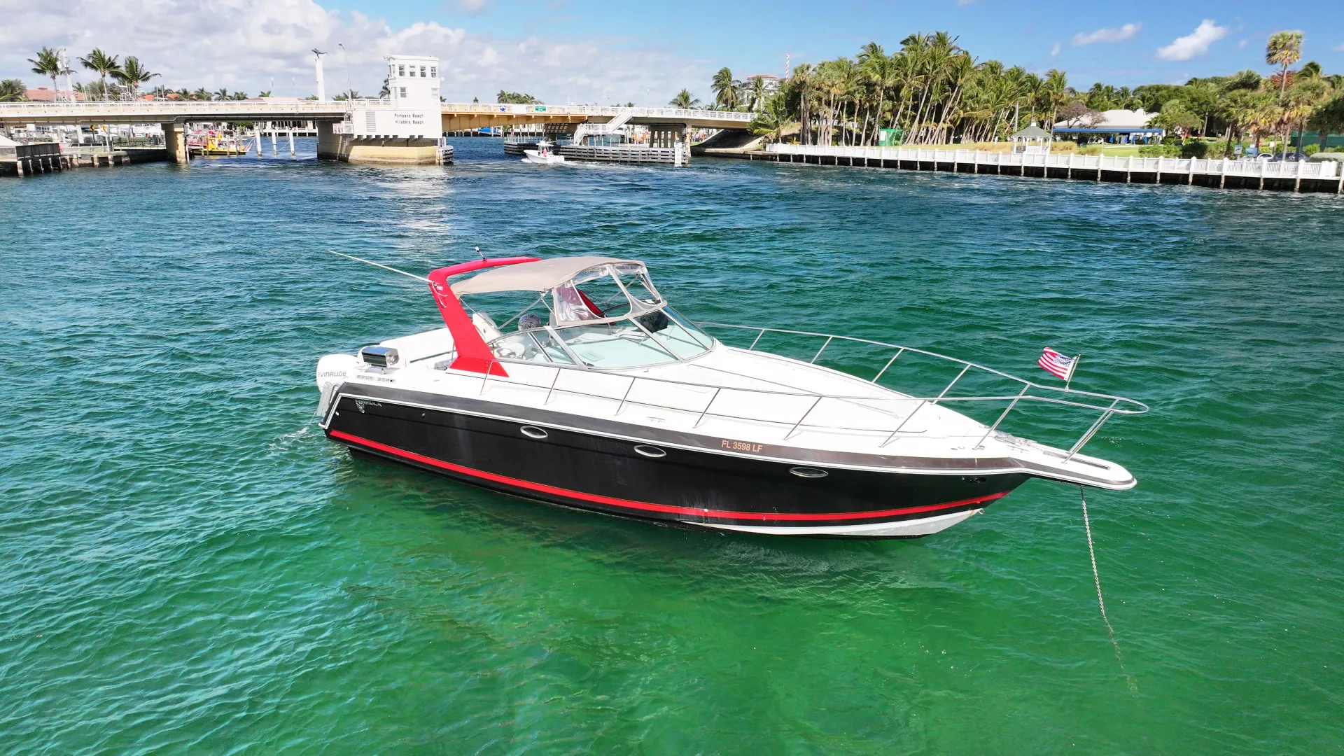 Formula 40 PC yacht