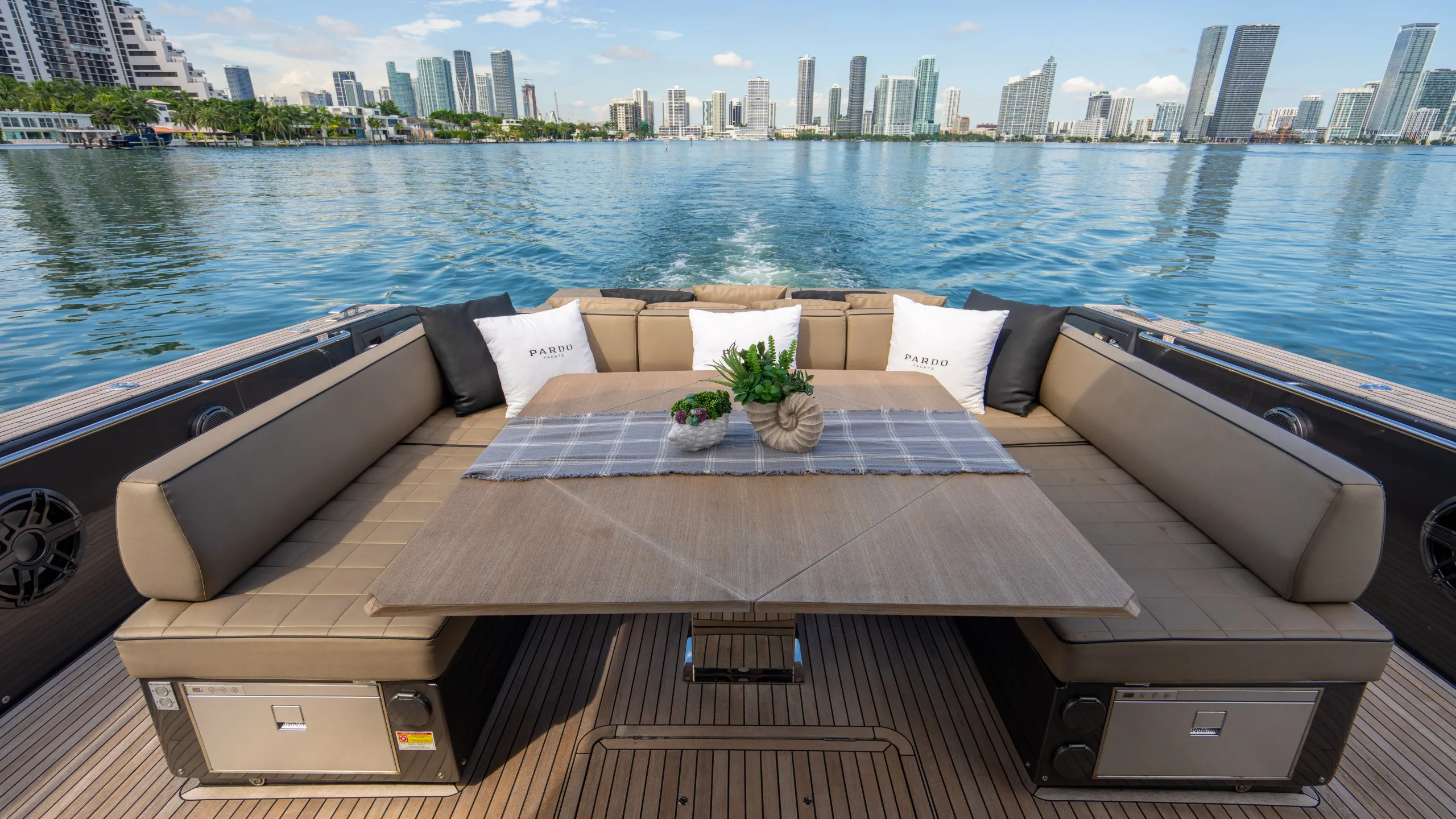 Pardo yacht features for a private Fort Lauderdale charter