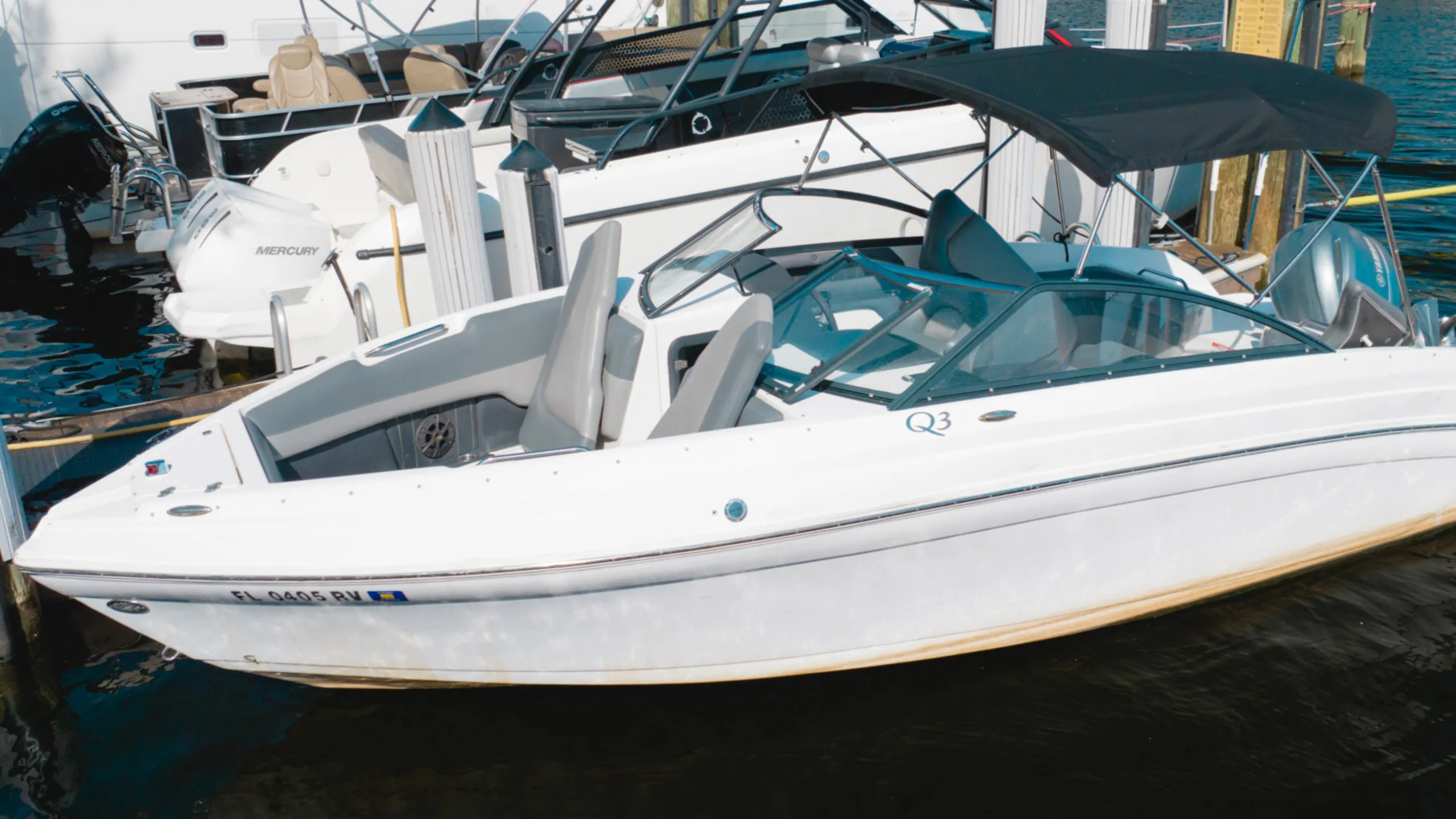 Rinker 260