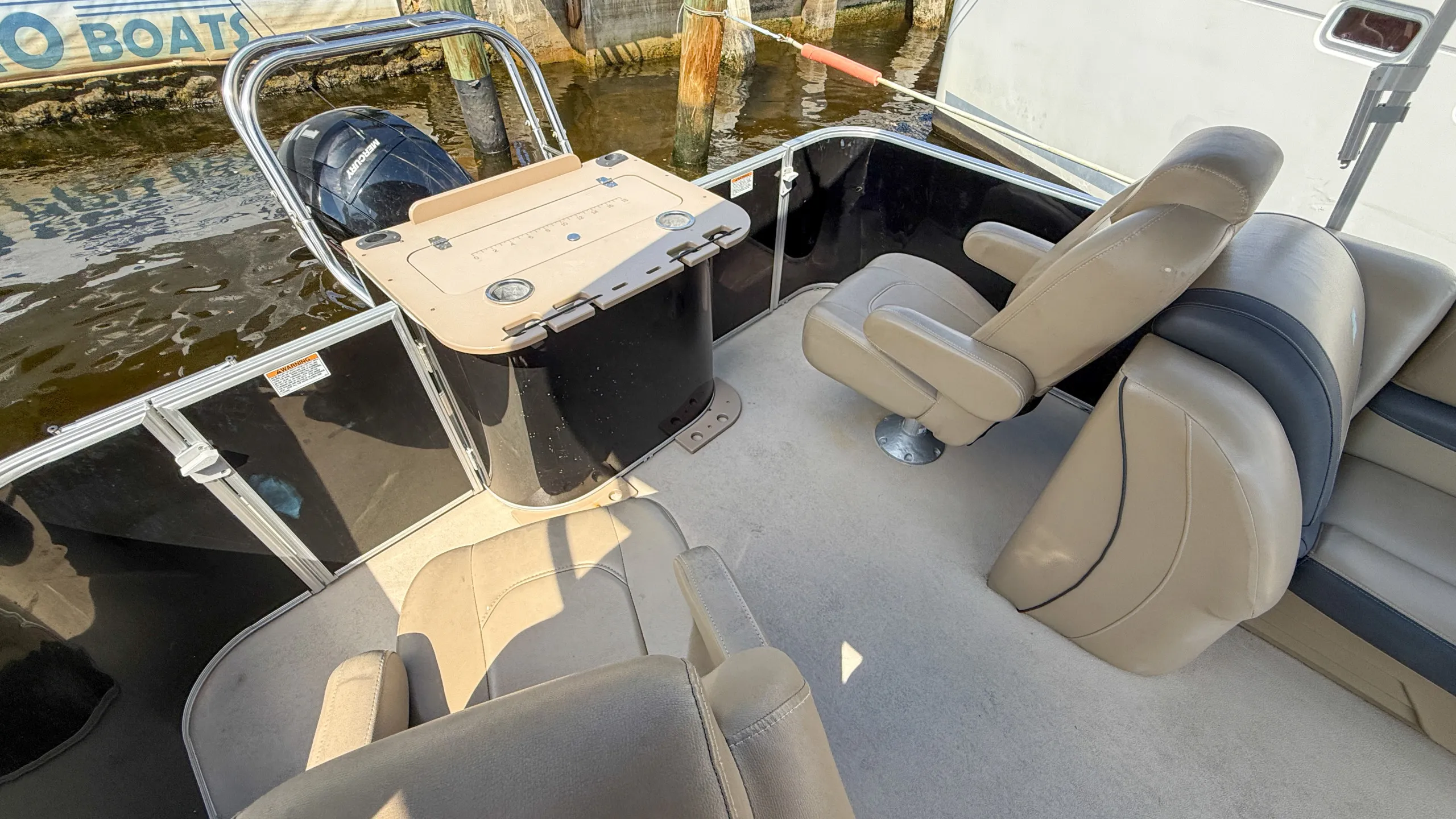 Starcraft charter-ready yacht in Fort Lauderdale, Florida