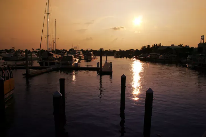 Intracoastal sunset cruise Fort Lauderdale: The scenic route, the sights, and how to book it privately in Fort Lauderdale Intracoastal sunset cruise Fort Lauderdale: The scenic route, the sights, and how to book it privately in Fort Lauderdale