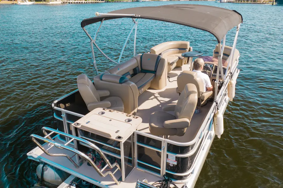 Starcraft Pontoon