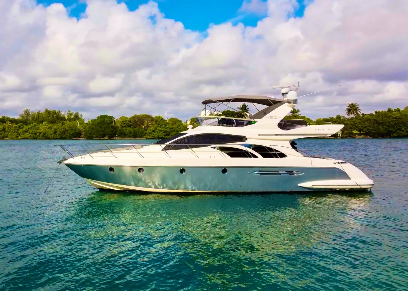 Azimut private yacht charter in Fort Lauderdale