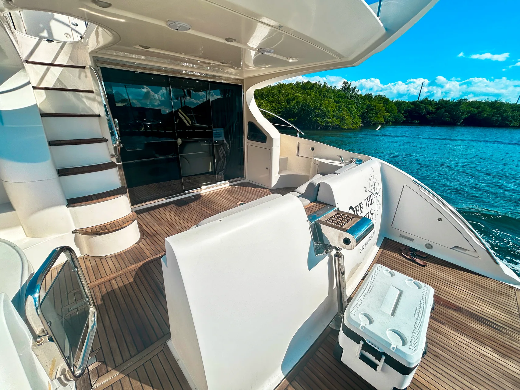 Azimut aboard a private Fort Lauderdale yacht rental