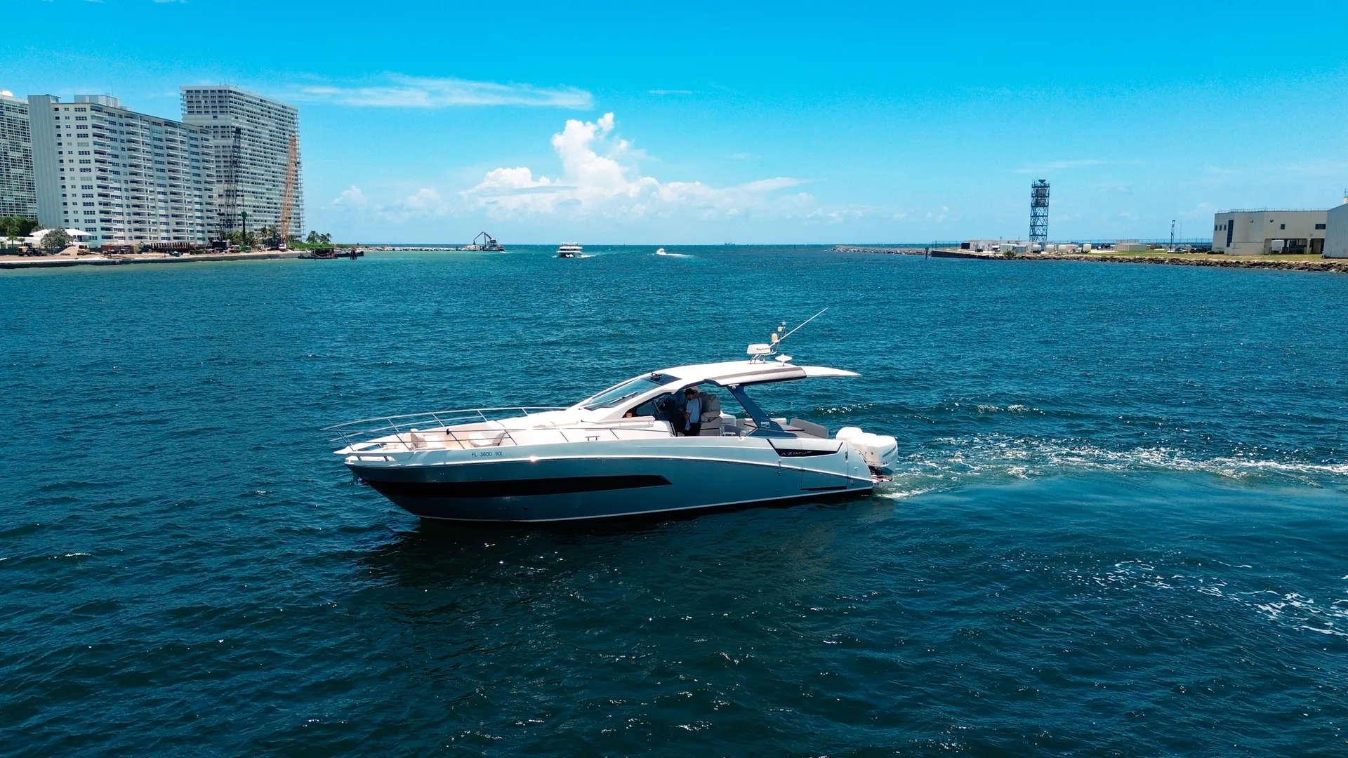 Azimut Verve private yacht charter in Fort Lauderdale