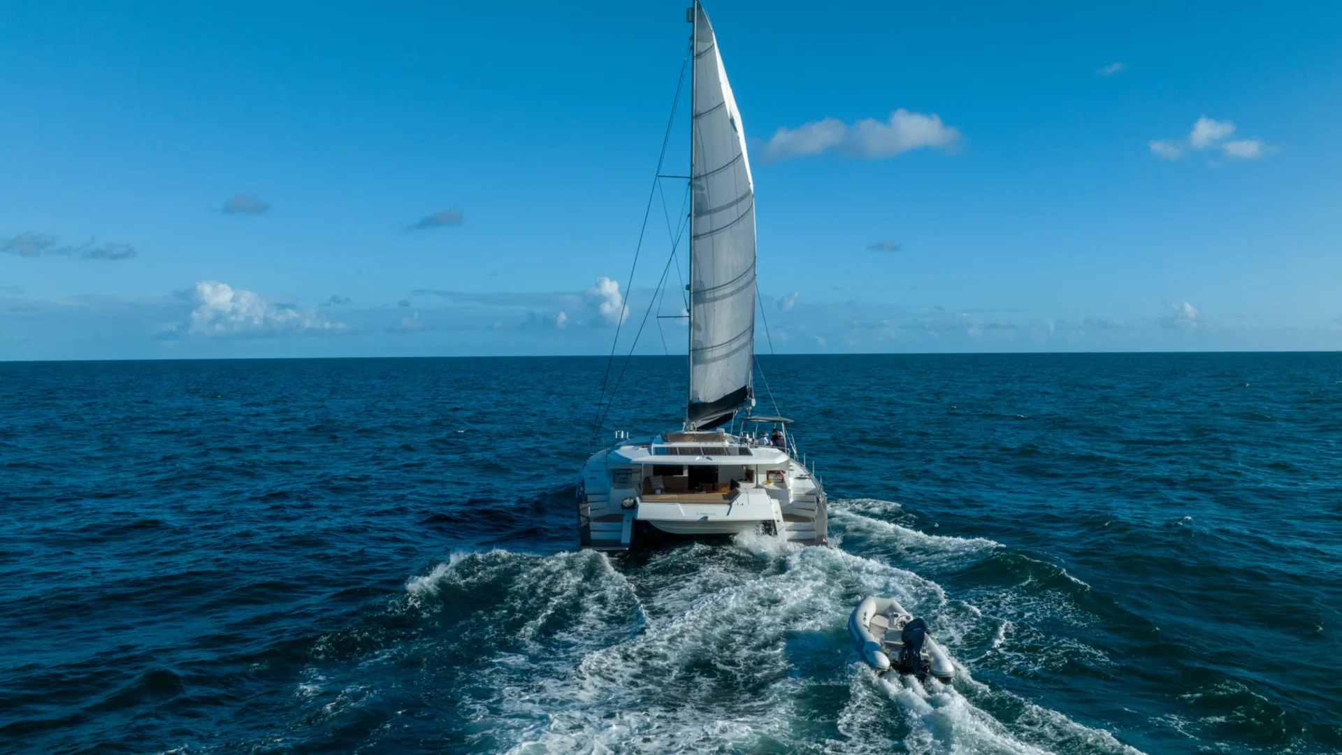 Sailing catamaran deck and rigging