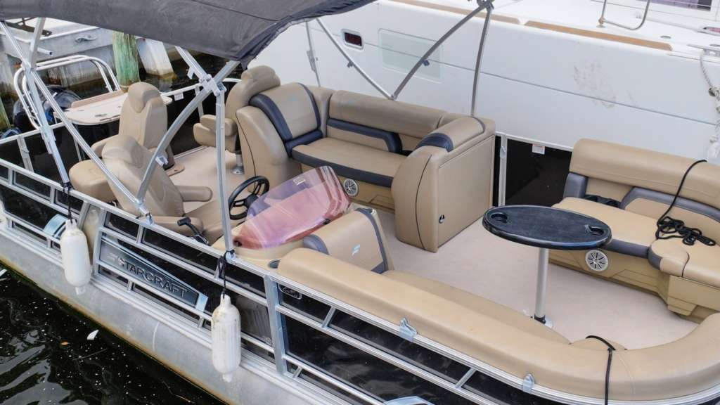 2560x1440_DJI_20241023153843_0083_D