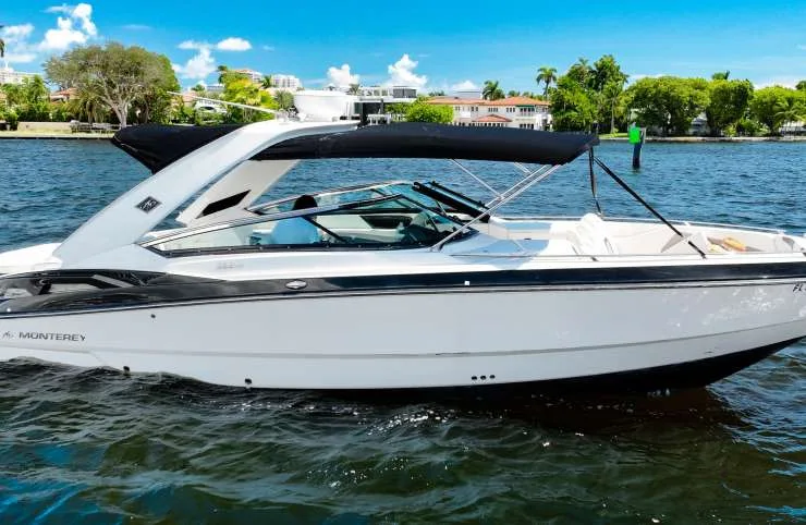 2560x1440_mont1 - Flamingo flamingoyachtcharters