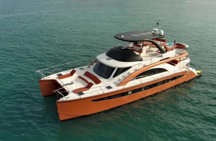 flamingoyachtcharters